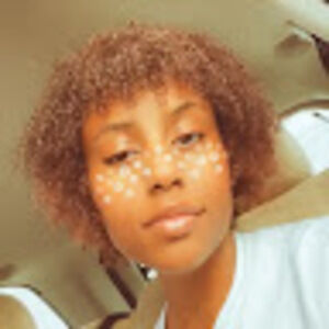 Meet your Posher, Rebecca